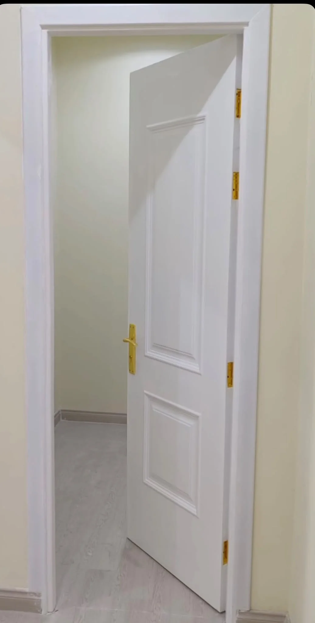 Doors & Interiors